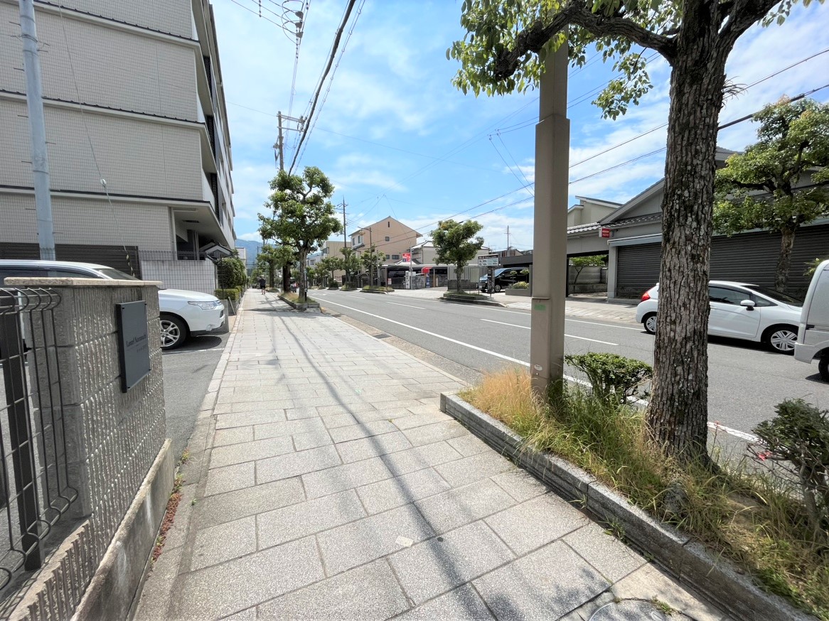 奈良市奈良町大通り（一棟マンション）
